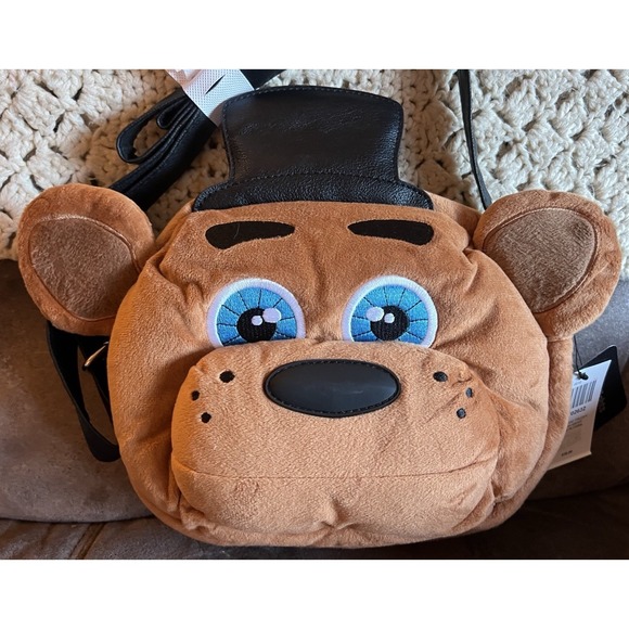 Five Nights At Freddy's FNAF Freddy Fazbear Plush Crossbody Bag NEW Bioworld - Picture 2 of 5